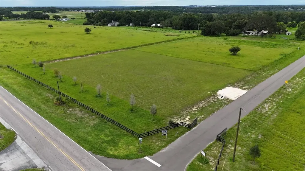 14964 Crimson Oaks Trail Dade City FL 33525