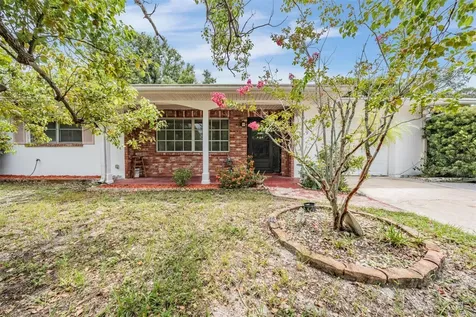 1719 Bentley Street Clearwater FL 33755