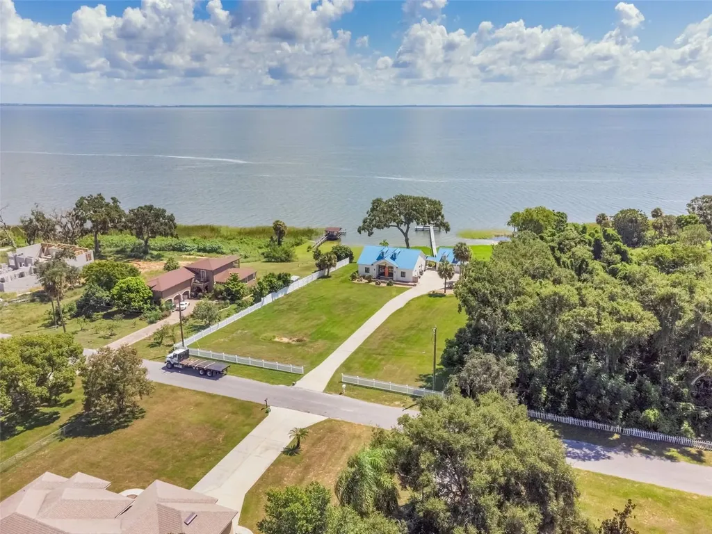 17640 Broad Street Montverde FL 34756