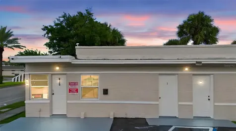 828 Ridgewood Avenue Daytona Beach FL 32117