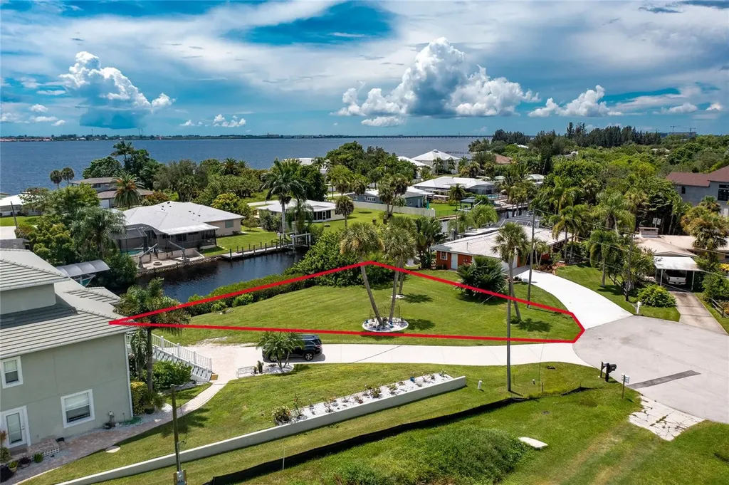 181 Purdy Drive Punta Gorda FL 33980