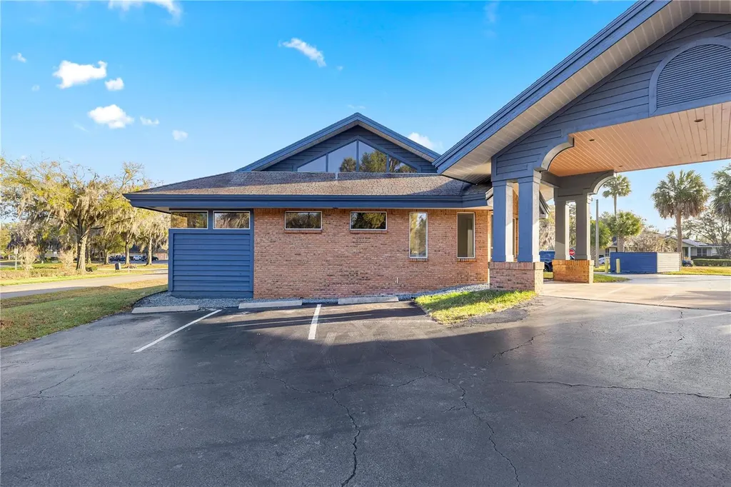 2910 SE 3rd Court Ocala FL 34471