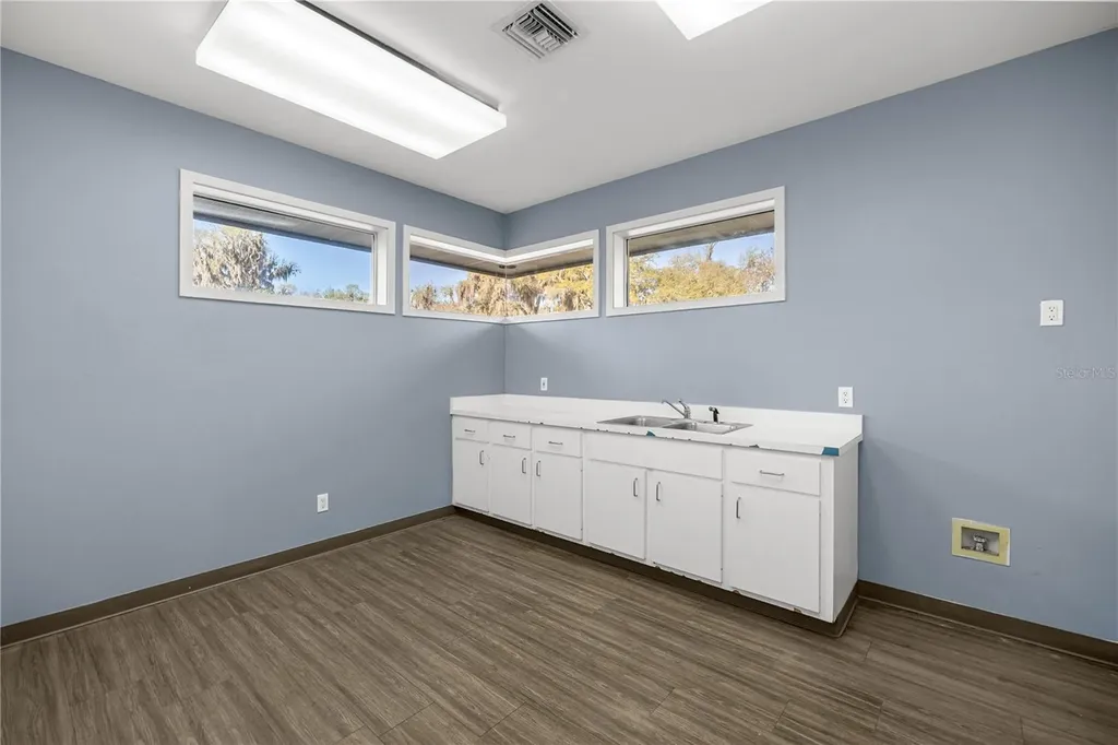 2910 SE 3rd Court Ocala FL 34471