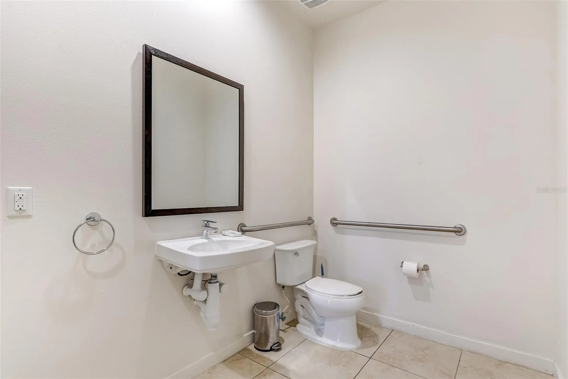 2668 Corvette Lane Kissimmee FL 34746