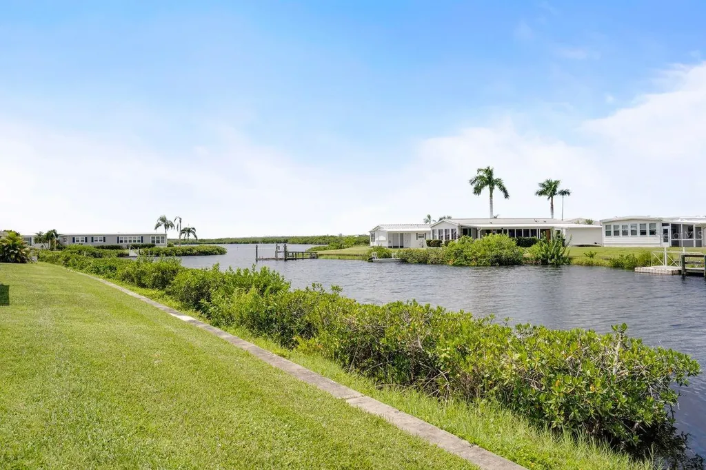 536 Tampico Drive North Port FL 34287