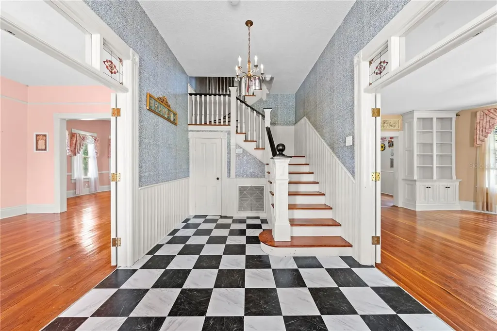 212 S Clyde Avenue Kissimmee FL 34741