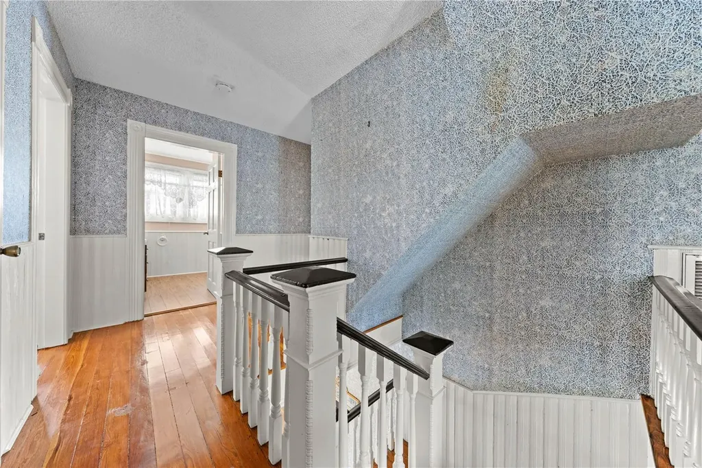 212 S Clyde Avenue Kissimmee FL 34741