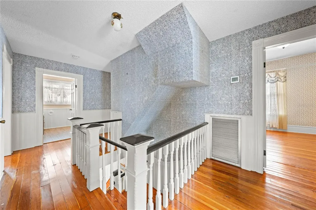 212 S Clyde Avenue Kissimmee FL 34741