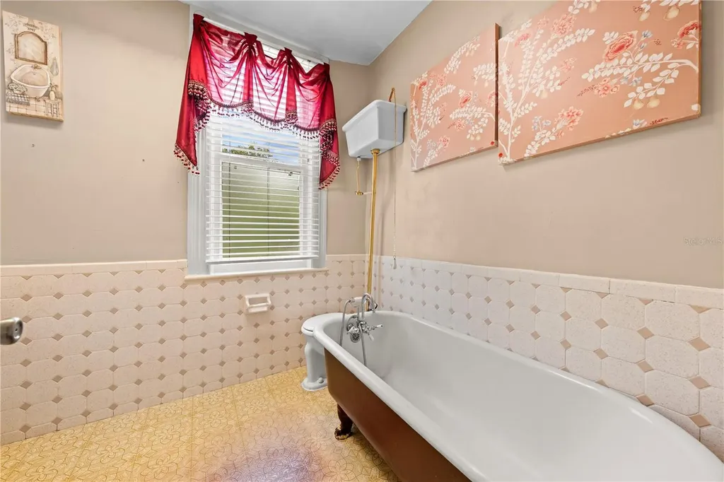 212 S Clyde Avenue Kissimmee FL 34741