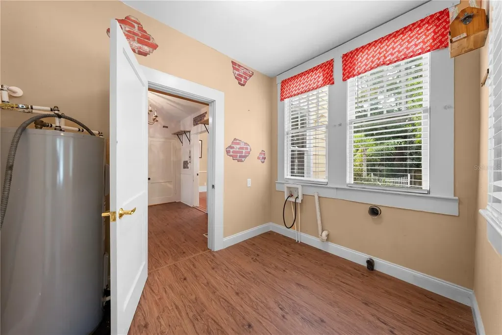 212 S Clyde Avenue Kissimmee FL 34741