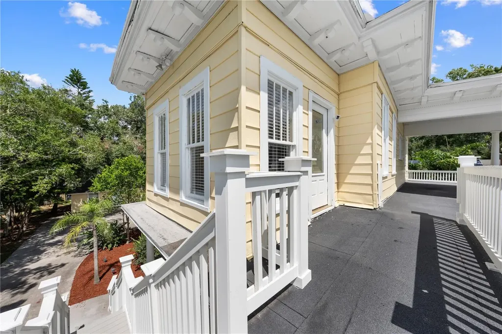 212 S Clyde Avenue Kissimmee FL 34741