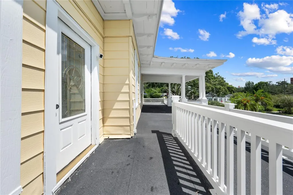 212 S Clyde Avenue Kissimmee FL 34741