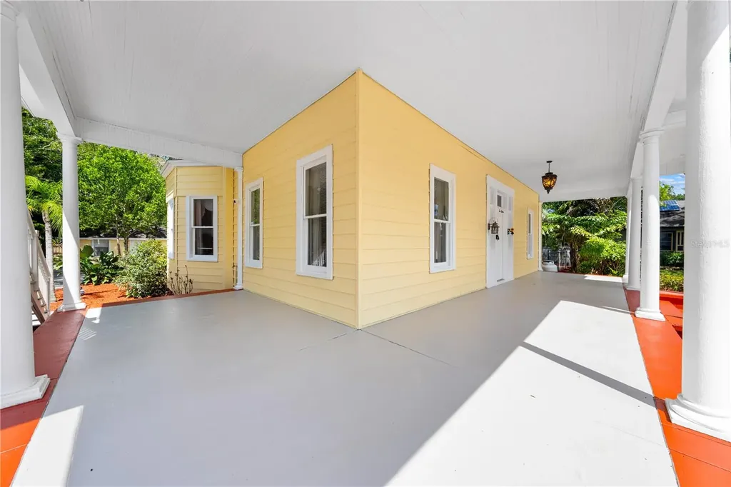 212 S Clyde Avenue Kissimmee FL 34741