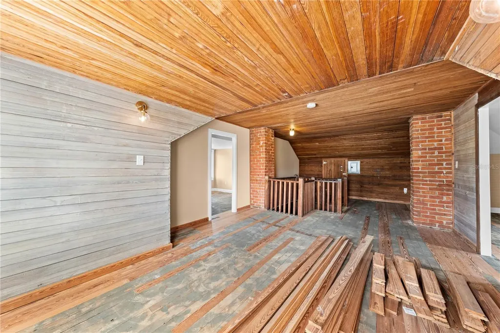 212 S Clyde Avenue Kissimmee FL 34741