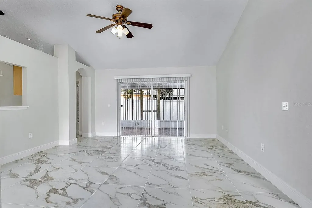 656 Linnet Court Kissimmee FL 34759