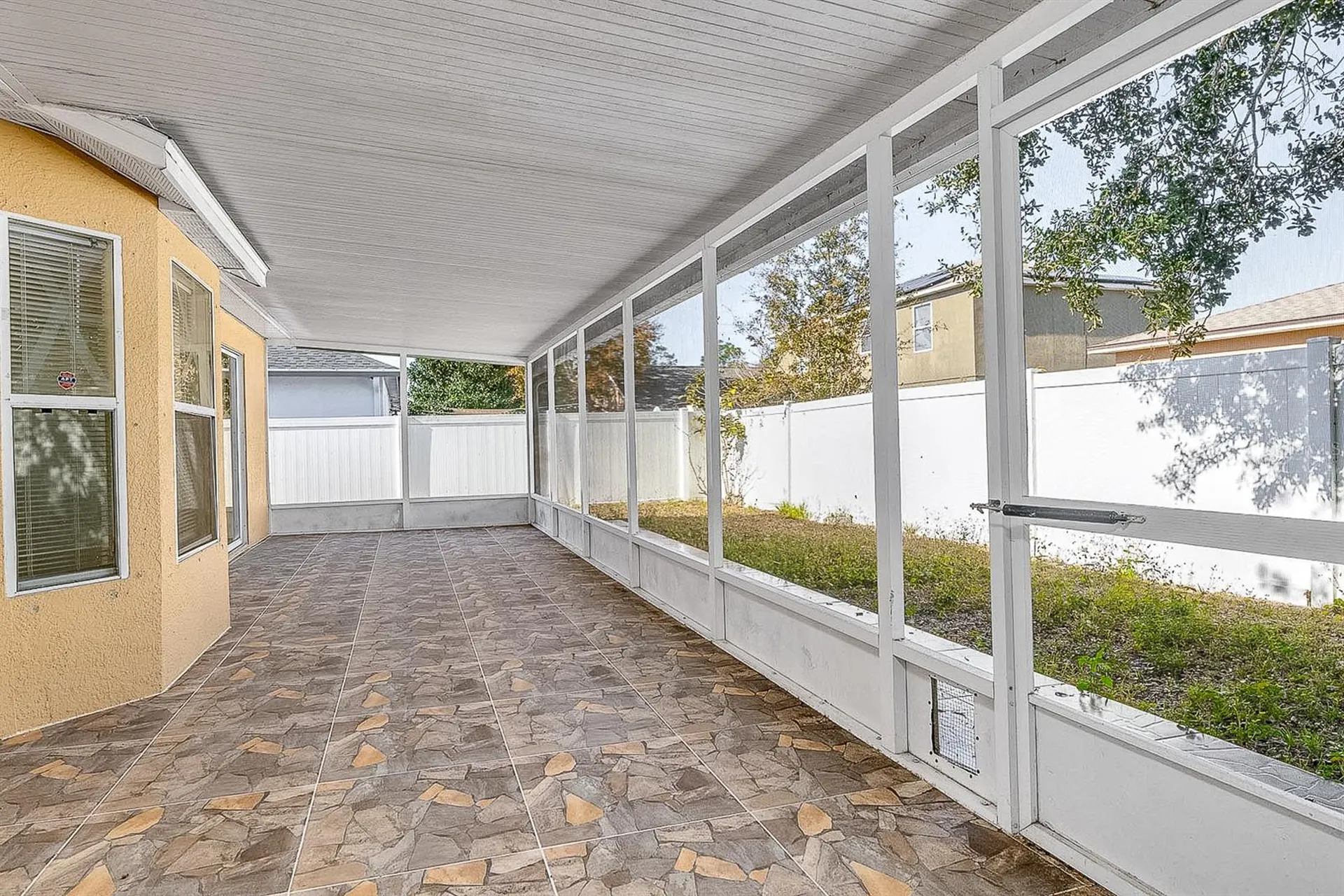 656 Linnet Court Kissimmee FL 34759