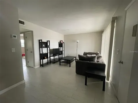 1221 Drew Street Clearwater FL 33755