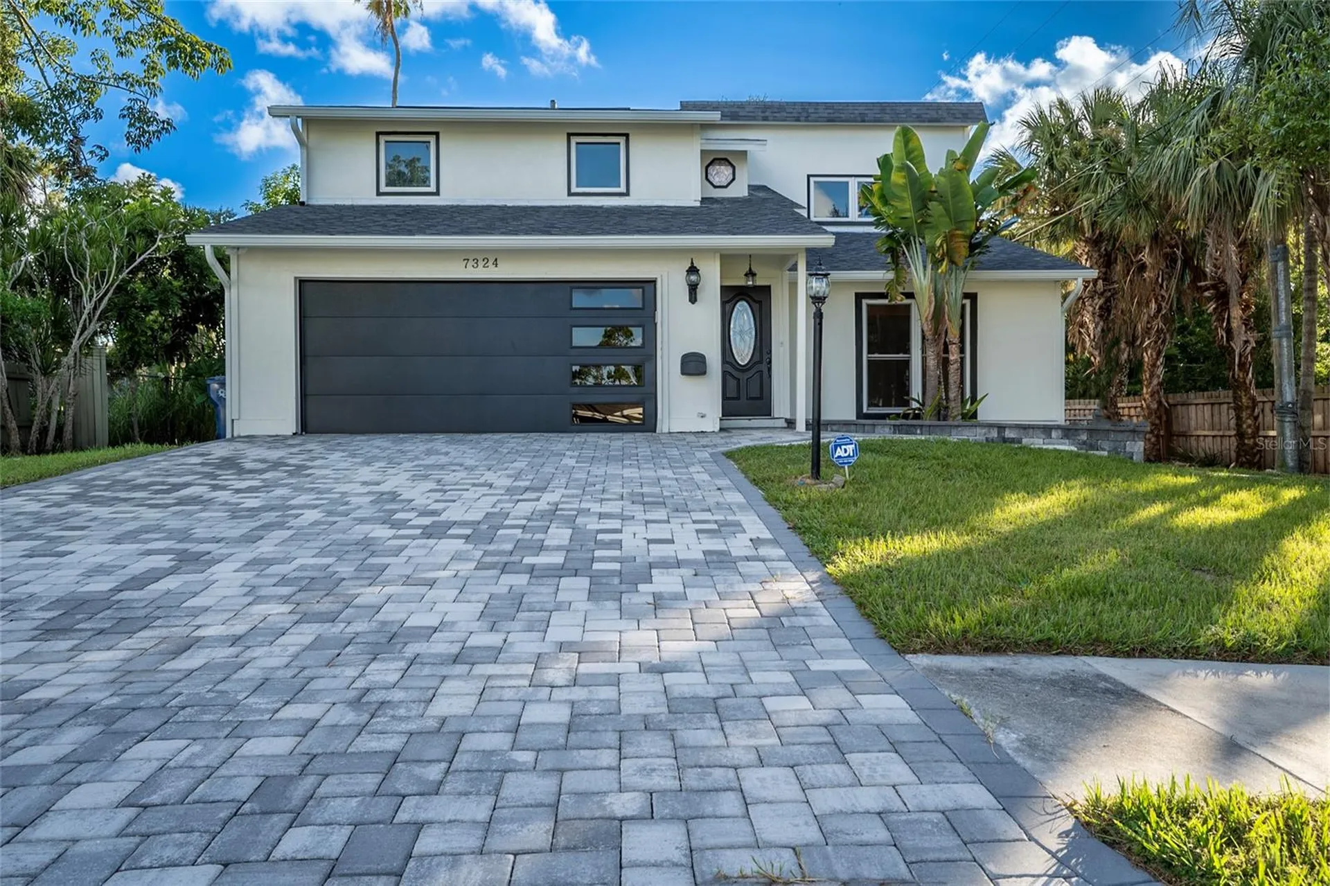 Sarasota FL, 7324 Phillips Street