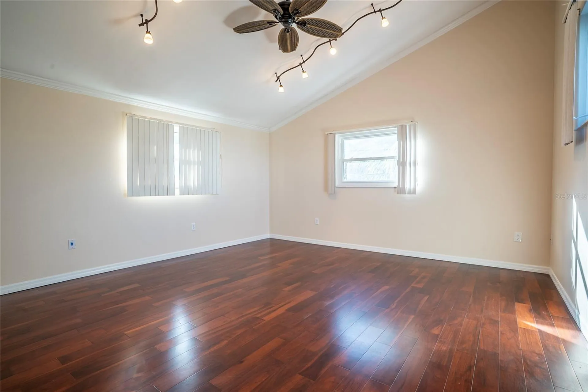 7324 Phillips Street Sarasota FL 34243
