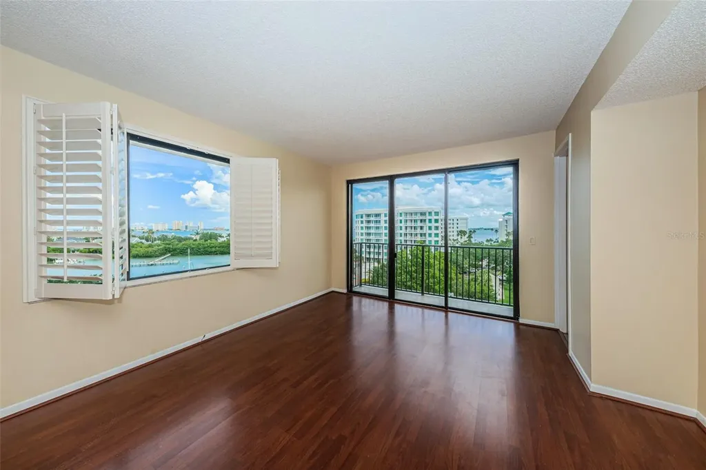 8 Belleview Boulevard Belleair FL 33756