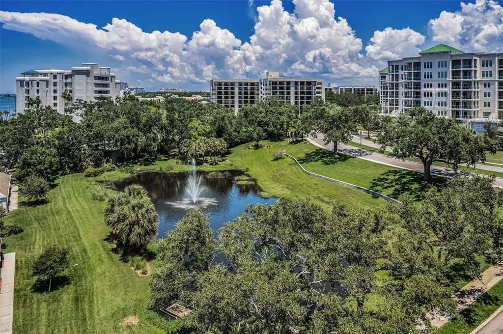 8 Belleview Boulevard Belleair FL 33756