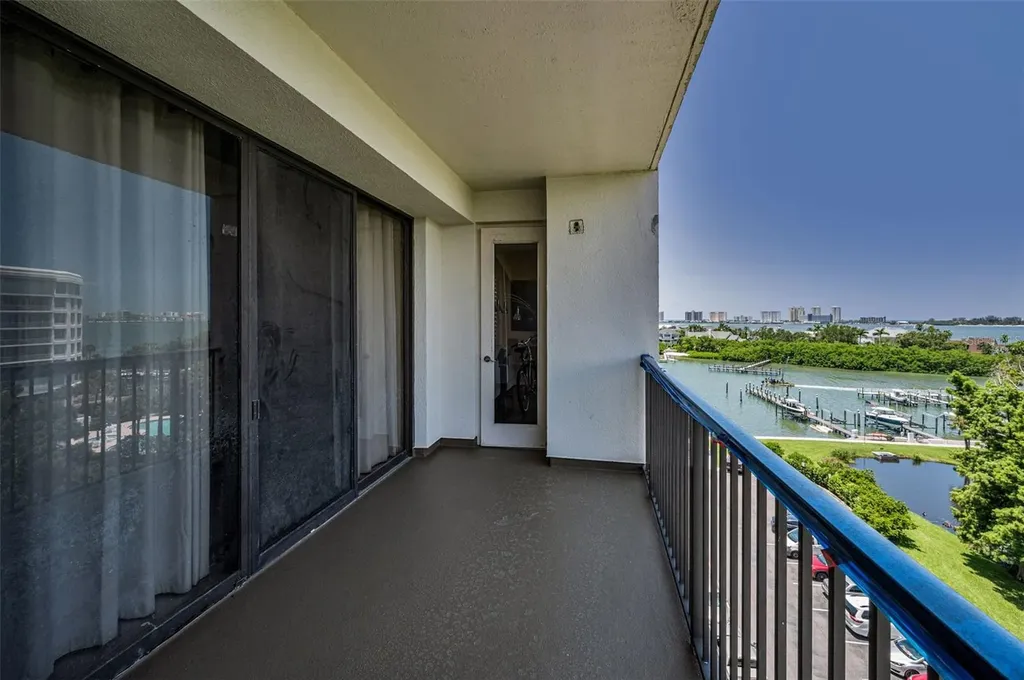 8 Belleview Boulevard Belleair FL 33756