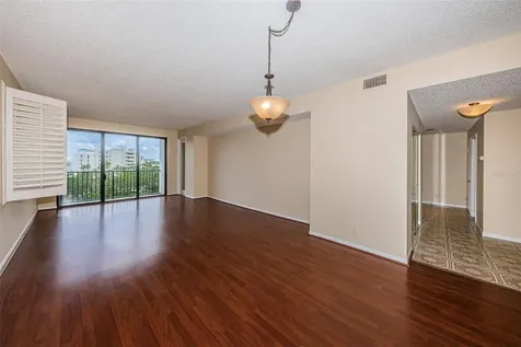 8 Belleview Boulevard Belleair FL 33756