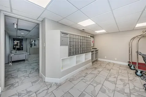 8 Belleview Boulevard Belleair FL 33756