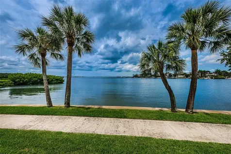 8 Belleview Boulevard Belleair FL 33756