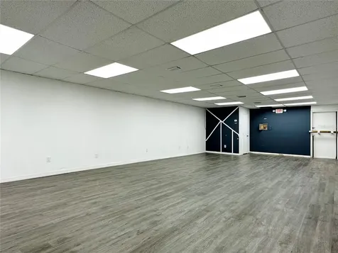 9804 East Colonial Drive Orlando FL 32817