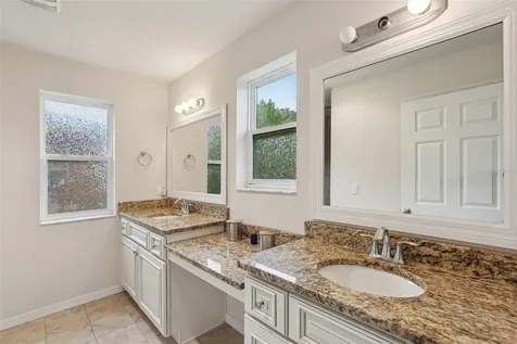 1844 Sommarie Way Tarpon Springs FL 34689