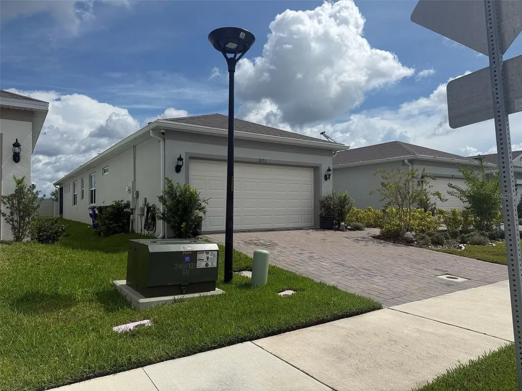 1873 Spring Shower Circle Kissimmee FL 34744