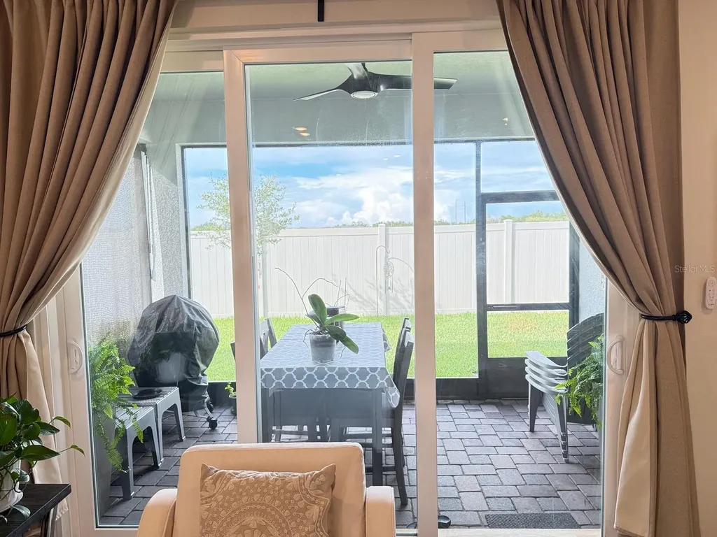1873 Spring Shower Circle Kissimmee FL 34744