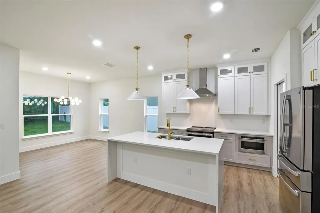 1030 Wilks Avenue Orlando FL 32809