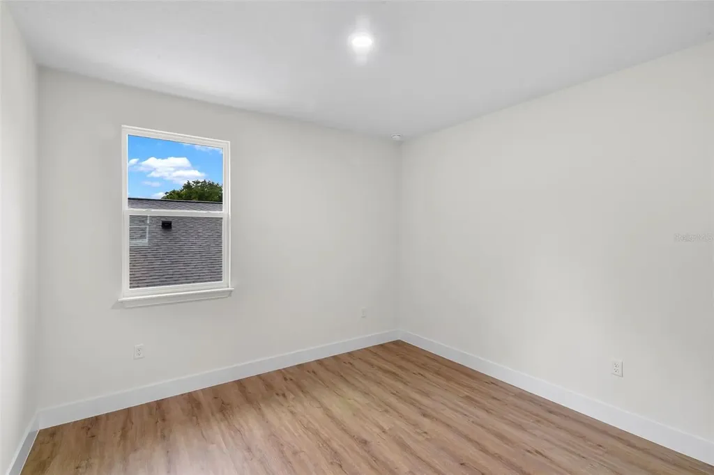 1030 Wilks Avenue Orlando FL 32809