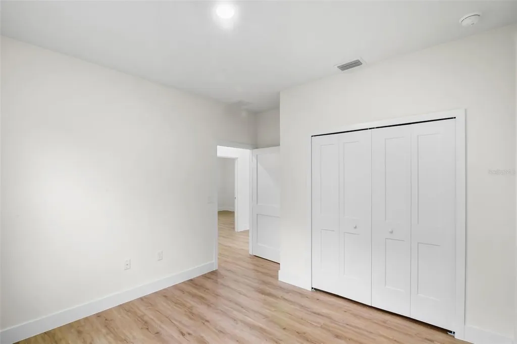 1030 Wilks Avenue Orlando FL 32809