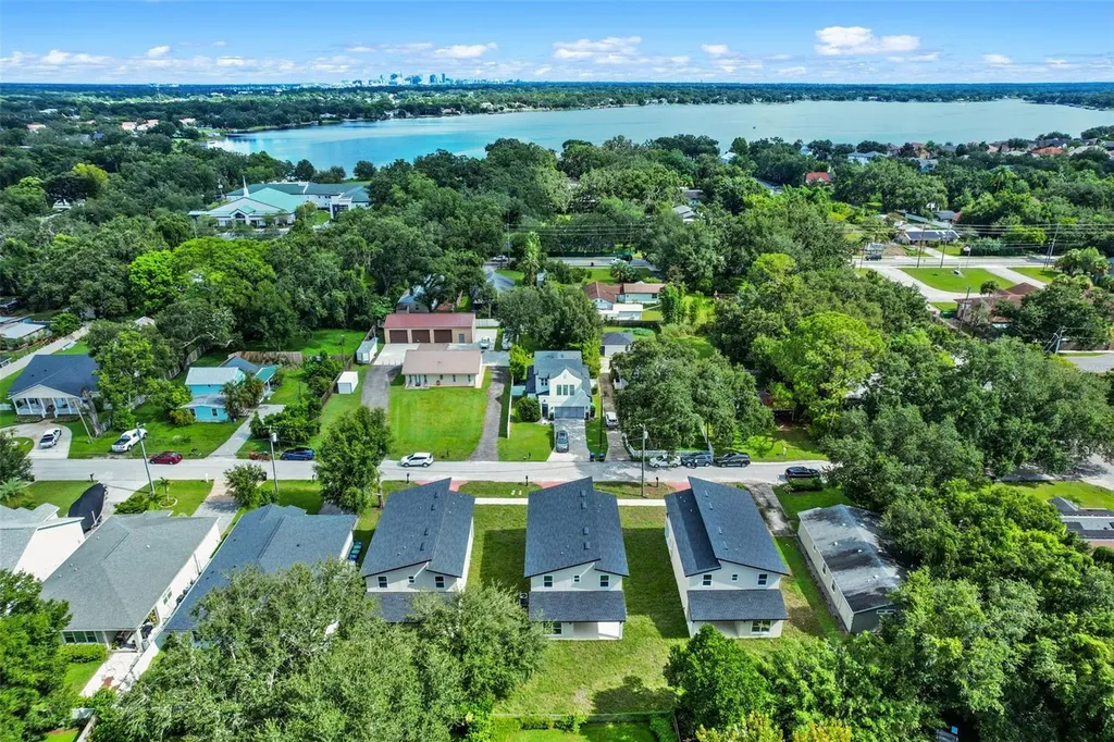 1030 Wilks Avenue Orlando FL 32809