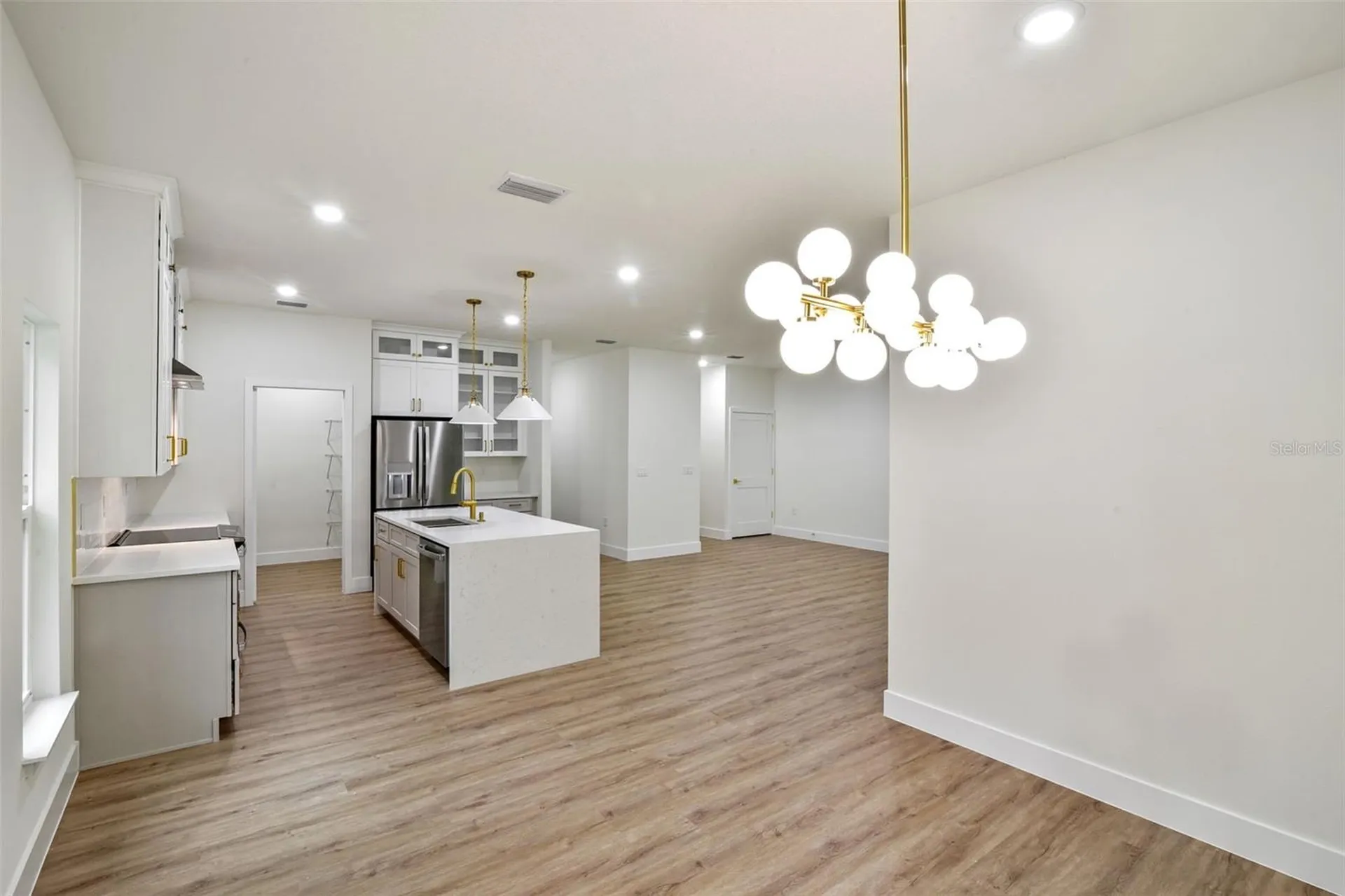 1030 Wilks Avenue Orlando FL 32809