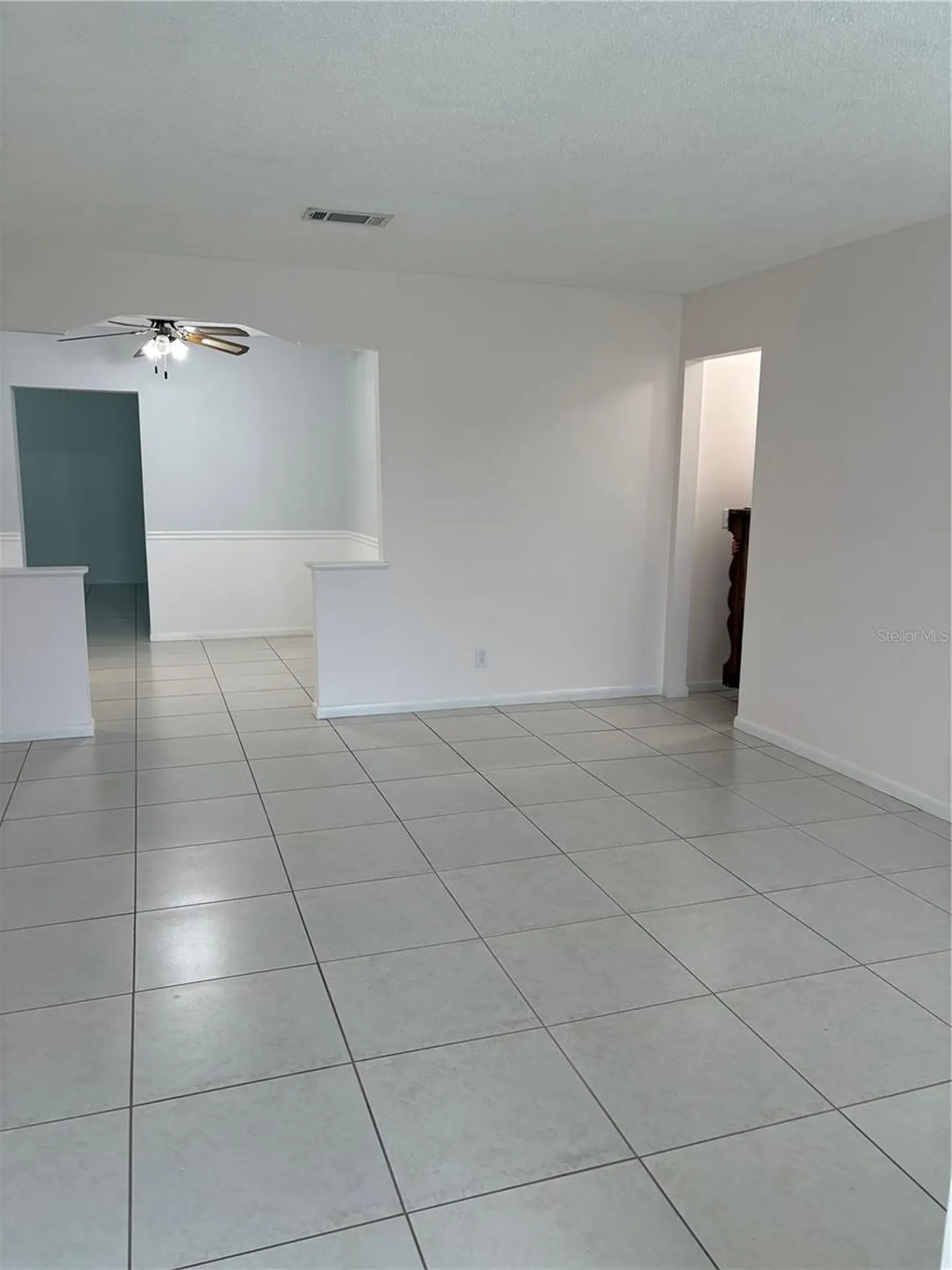 6418 W Paris Street Tampa FL 33634
