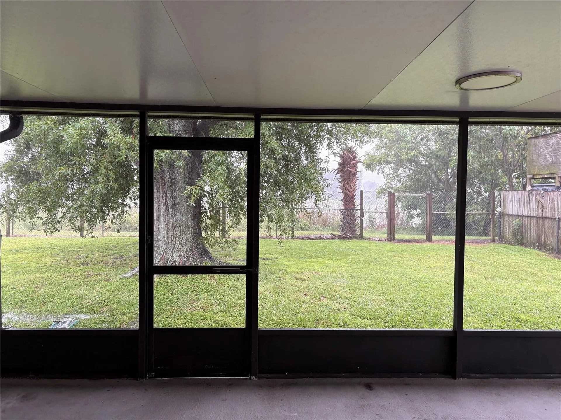 6418 W Paris Street Tampa FL 33634