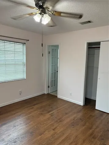 6418 W Paris Street Tampa FL 33634