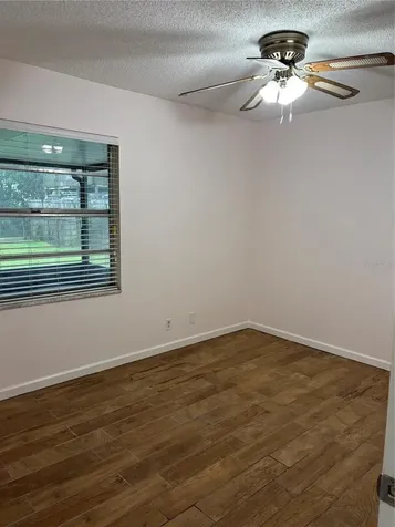 6418 W Paris Street Tampa FL 33634