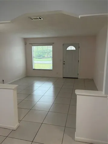 6418 W Paris Street Tampa FL 33634