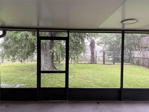 6418 W Paris Street Tampa FL 33634