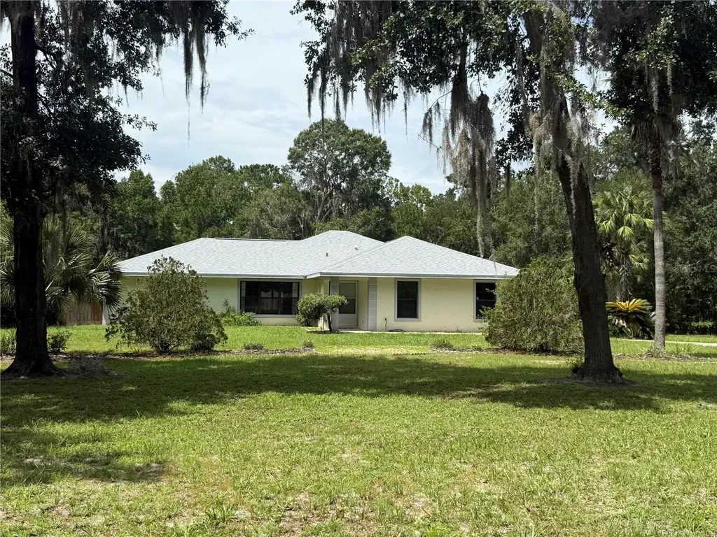19260 NW 88th Avenue Road Reddick FL 32686