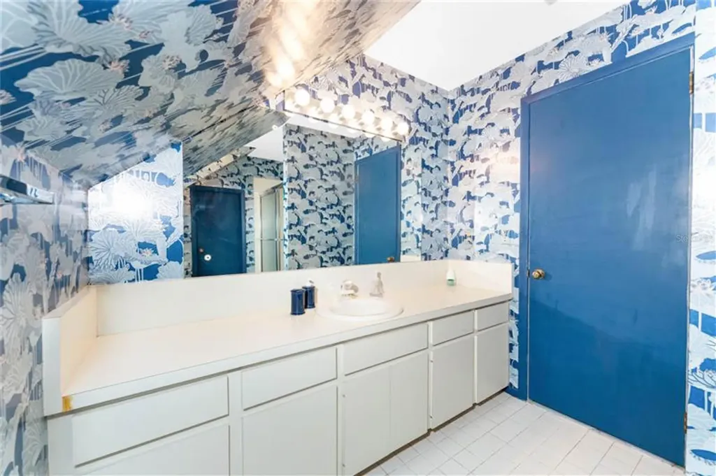 1120 Larchmont Drive Englewood FL 34223