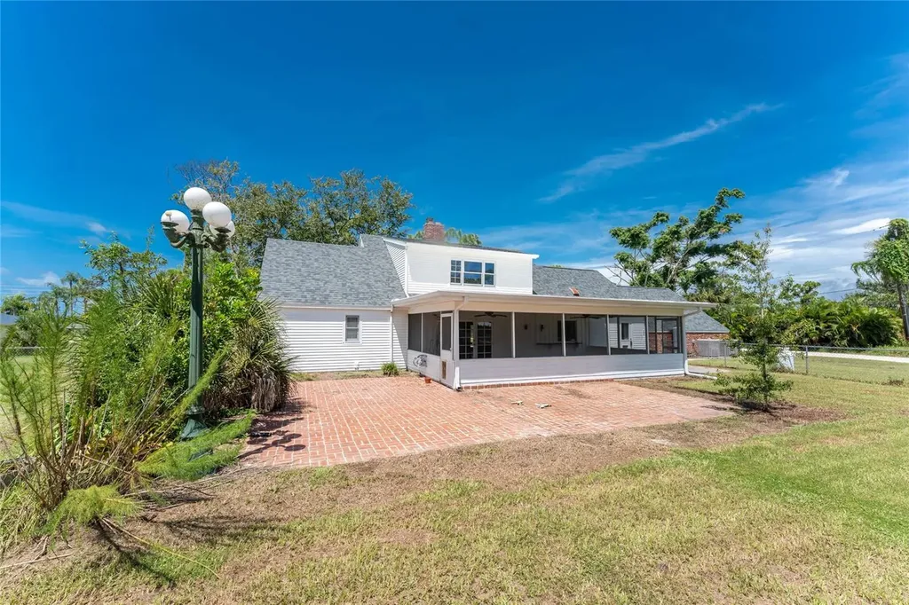 1120 Larchmont Drive Englewood FL 34223