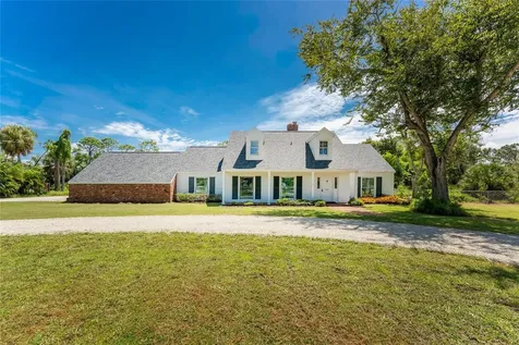1120 Larchmont Drive Englewood FL 34223