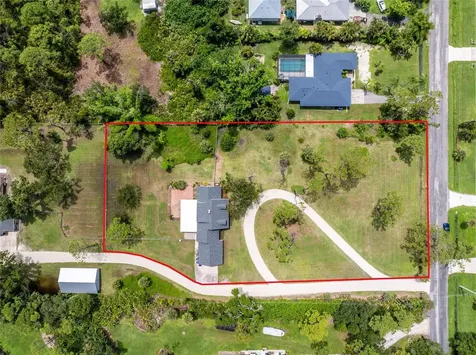 1120 Larchmont Drive Englewood FL 34223
