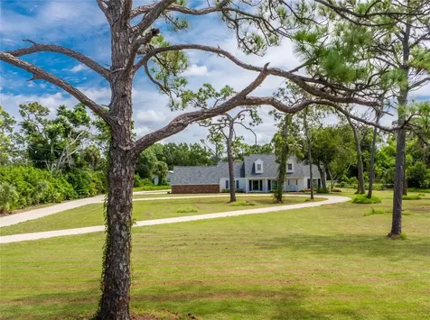 1120 Larchmont Drive Englewood FL 34223